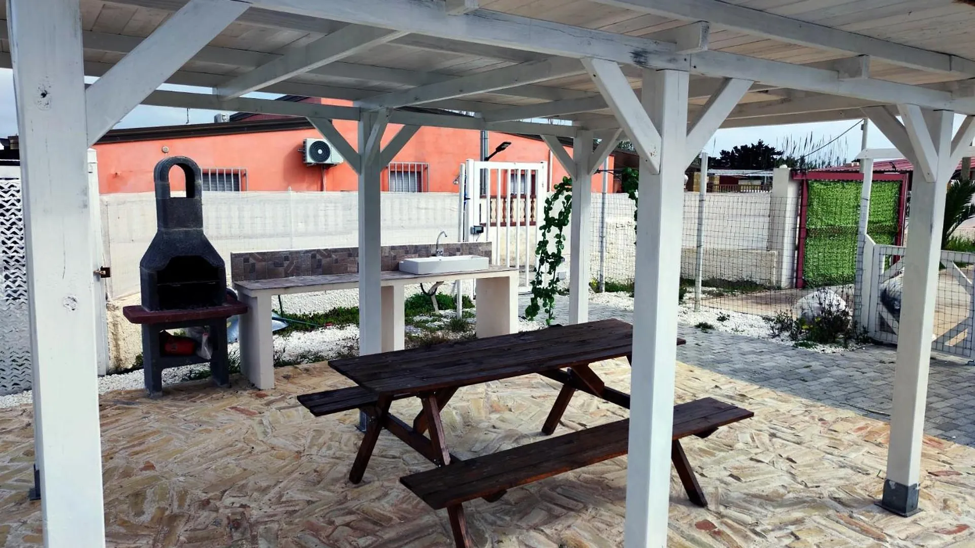Casa Bonita Tiny House Apartment Pachino Italy