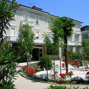 hotel-britannia-cesenatico.emilia-romagnahotels.net/